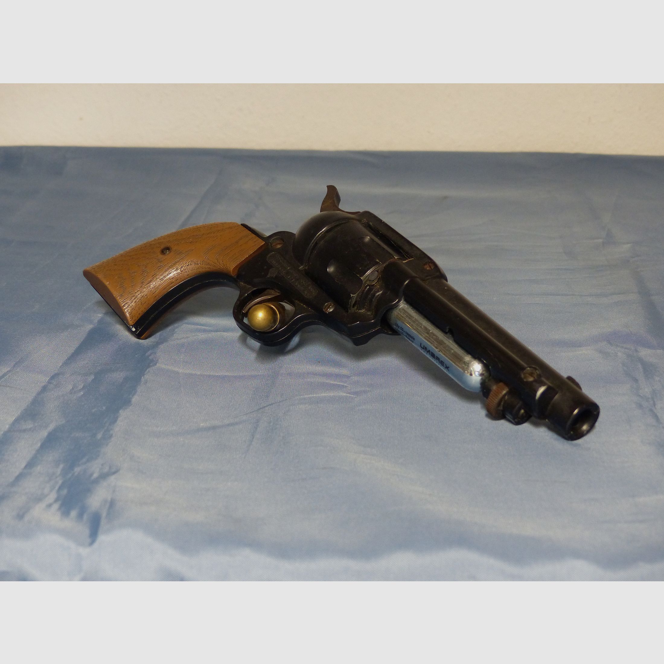 Revolver Crossman Peace Maker Mod. 44 Single Action Cal. 22 CO2 um 1975 vintage