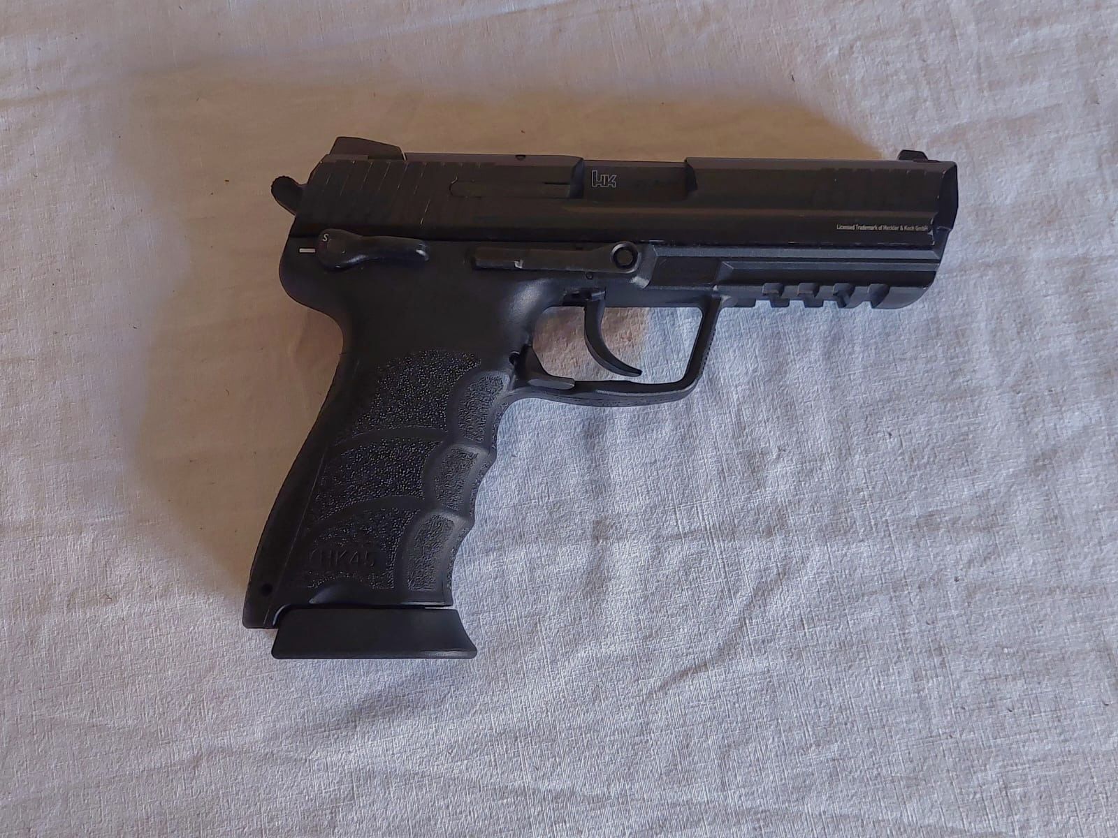 HK 45  6mm GBB + accesorios