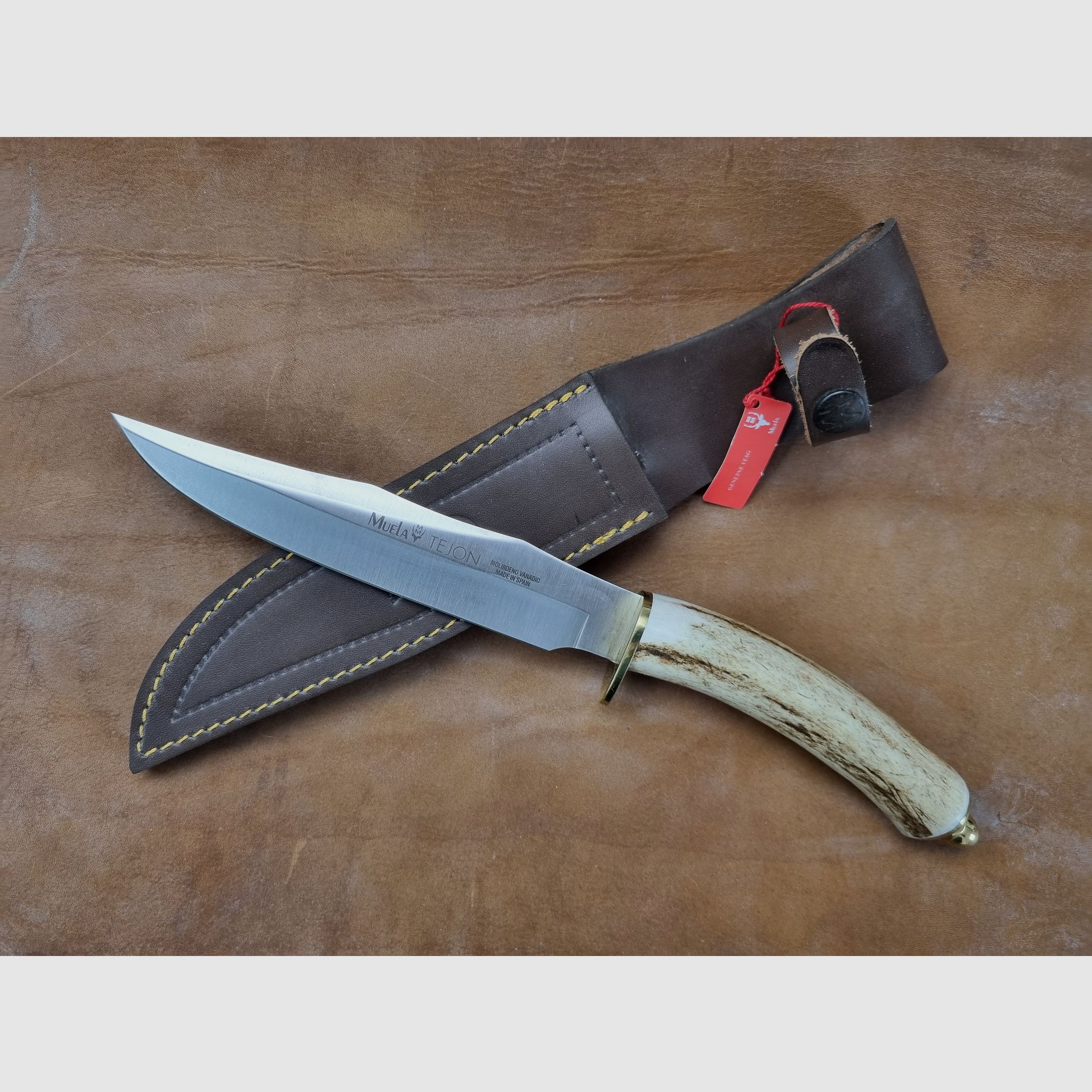 Muela Tejon, Hirschhorn mit hochwertiger Lederscheide (heller Griff)