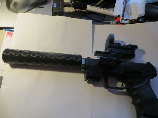 WALTHER PPQ co2 4.5 Diabolo as new with compensator (silencer replica) and RedDot