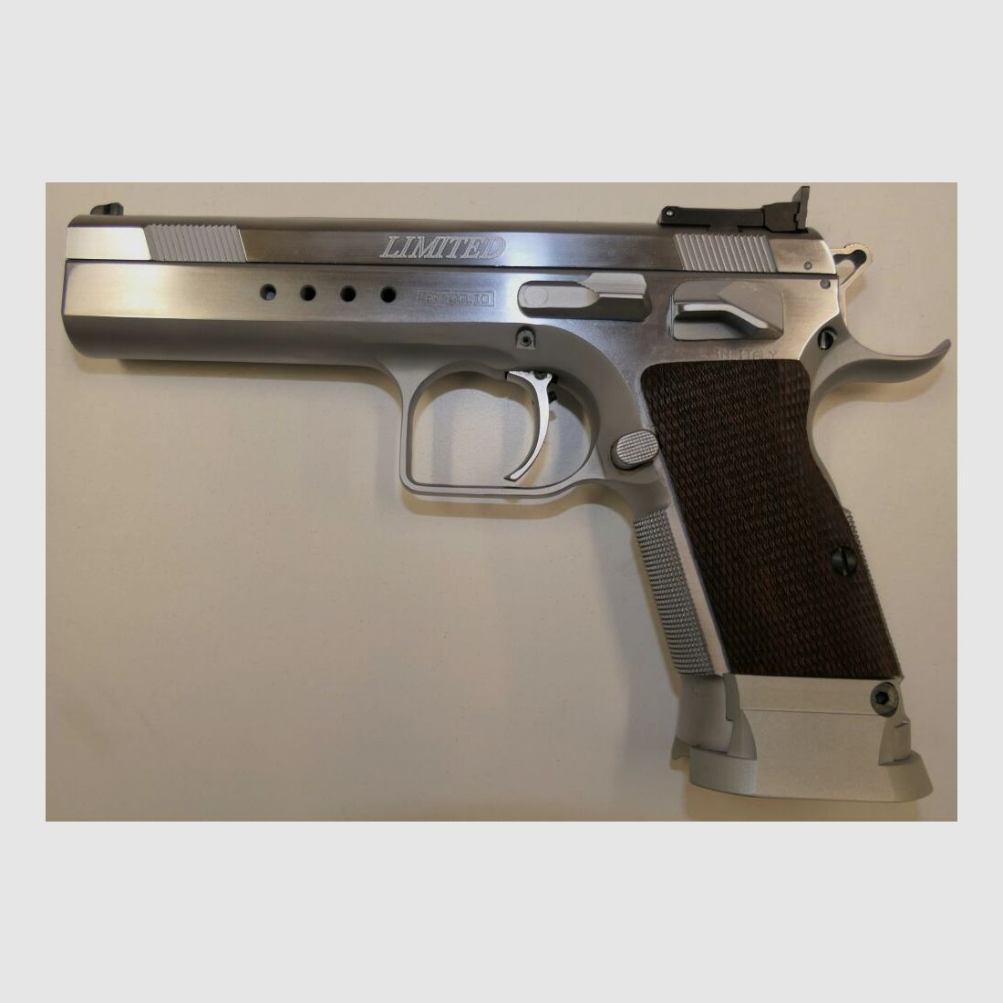 Tanfoglio Pistole, Tanfoglio Limited Custom, Gebraucht .45Auto, .45ACP mit Ersatzmagazin
