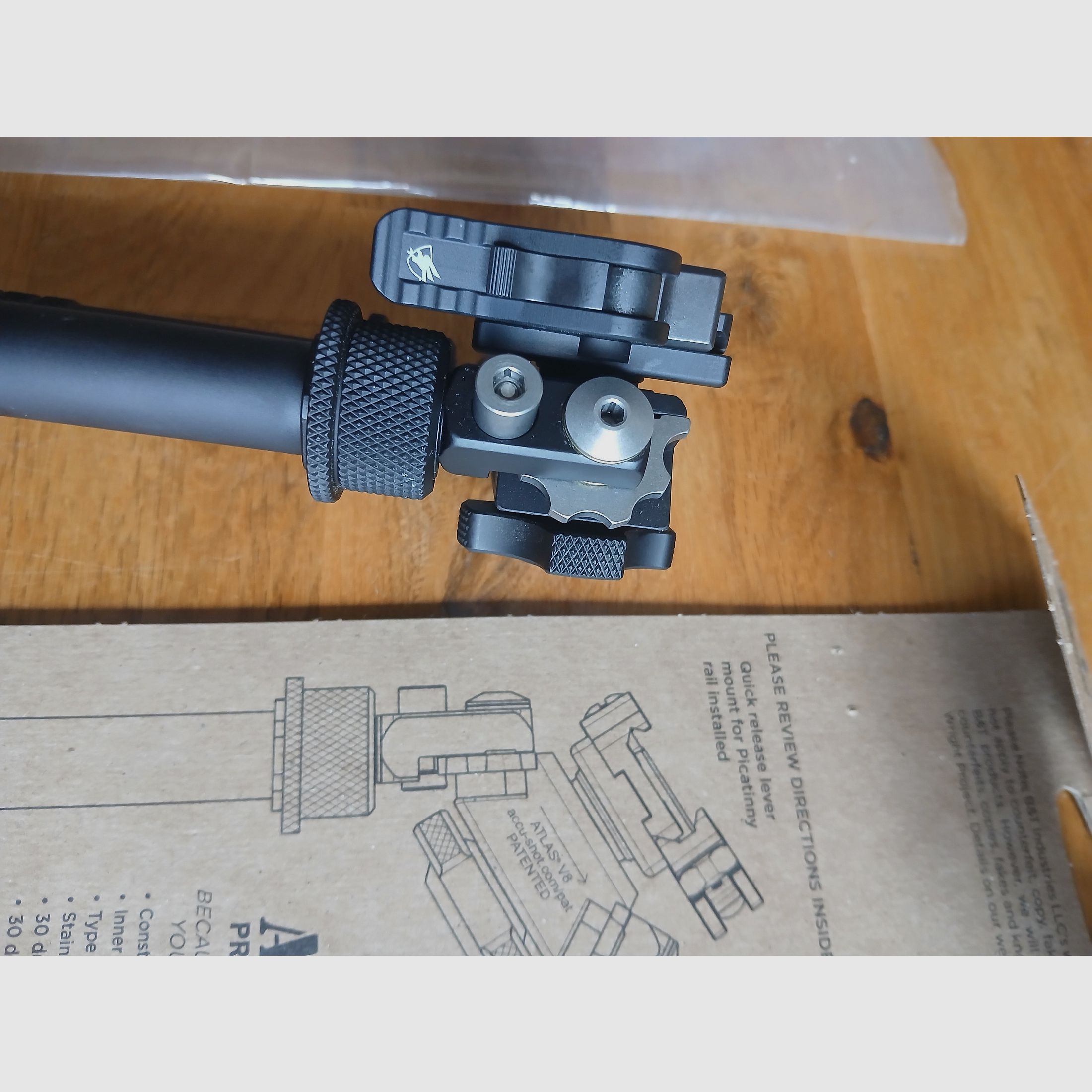 B&T V8 Atlas Bipod BT 10 LW 17 with quick release
