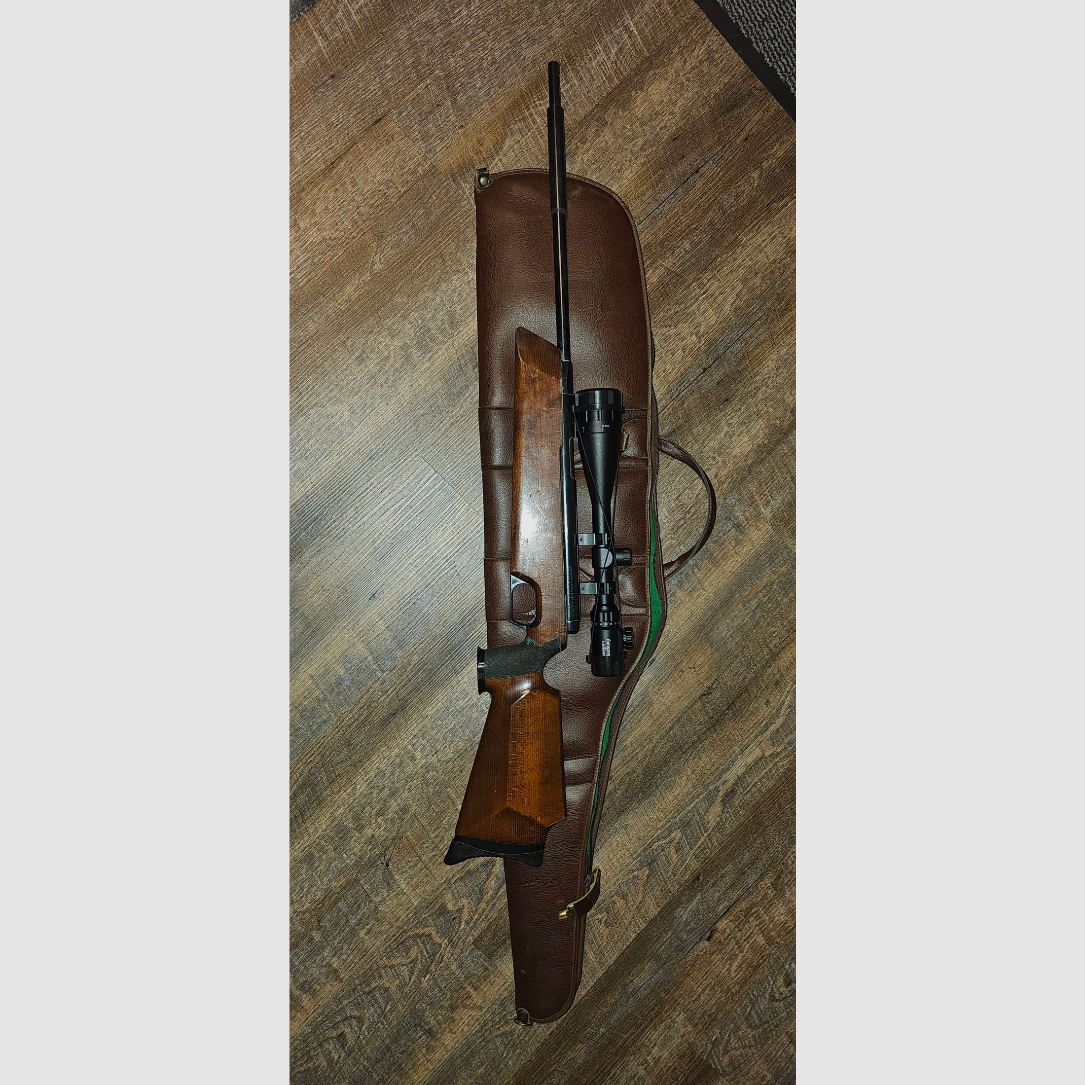 Carabina de aire comprimido Feinwerkbau 300s con mira telescópica