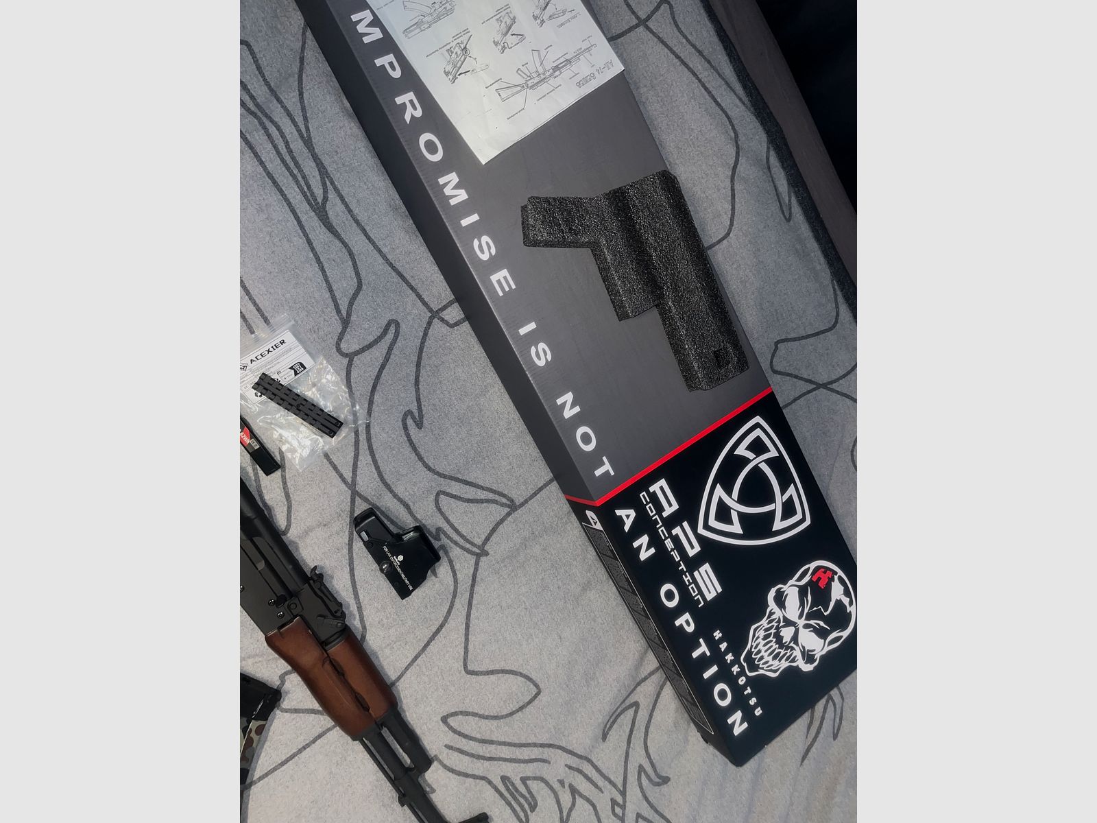 AK-74 Vollmetall Echtholz BlowBack S-AEG APS mit Zubehör 