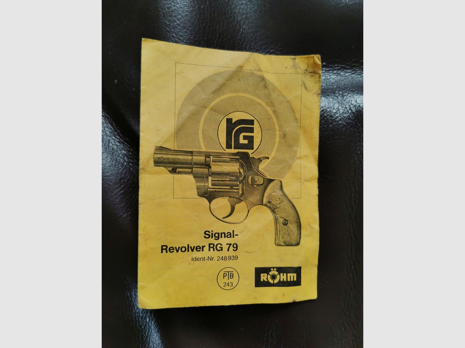Röhm RG 79 Uralt mit PtB ,Galvanisch veredelt Optisch Altsilber sollte nicht mehr anlaufen, 9mm RK frei ab 18 Jahre !
