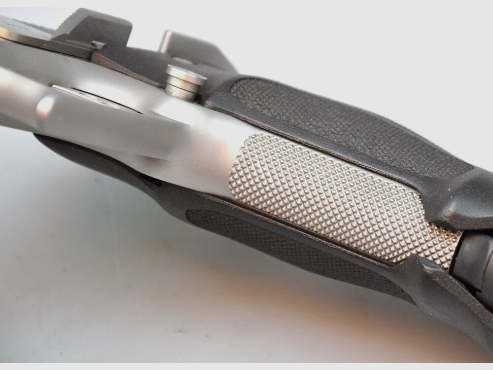 Holden Custom Guns 1911 9mmLuger