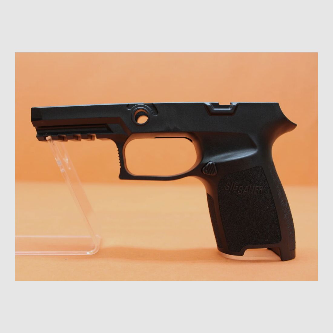SIG Sauer SIG Sauer P250/P320: Grip module Compact Large BLK (GRIP-MOD-C-943-LG-BLK) Polymer grip