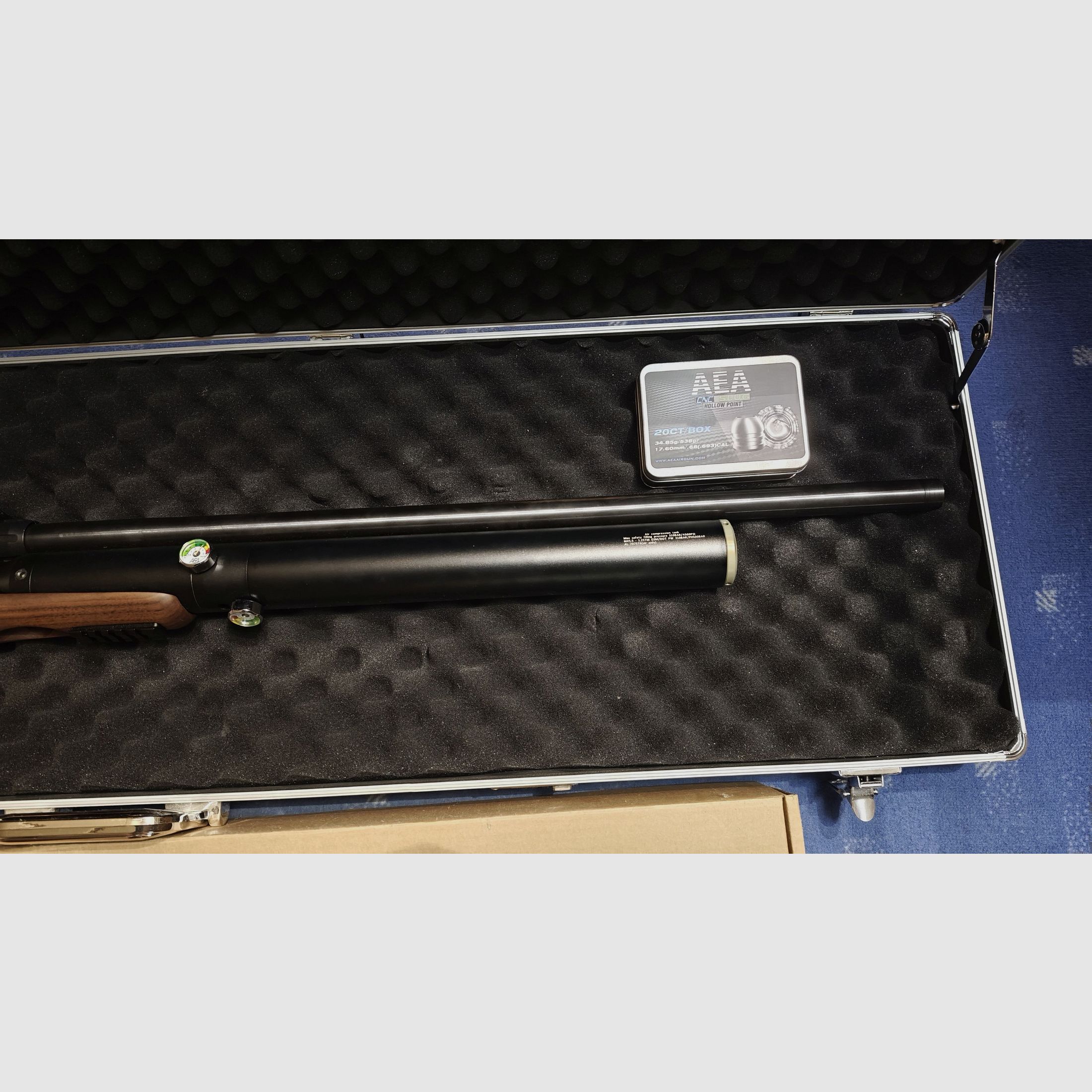 AEA Zeus new with case, accessories and suppressor air rifle caliber .68, image 5 of 5