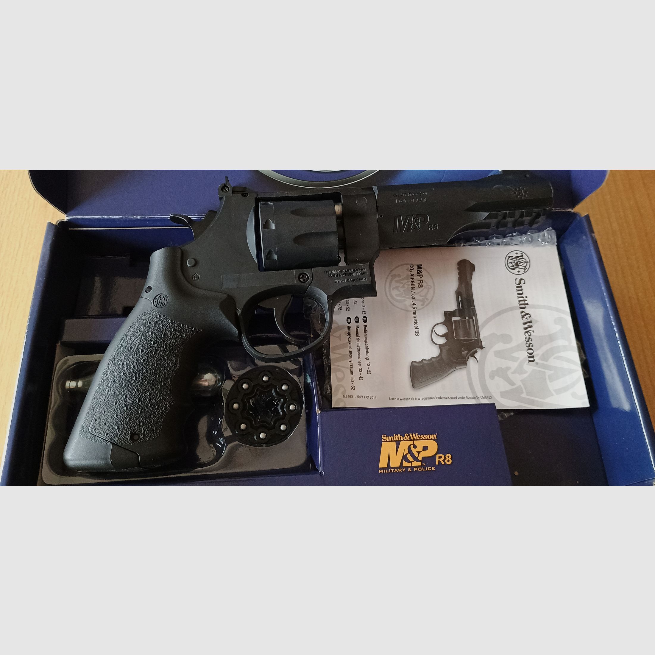 Revólver Smith & Wesson MP R 8