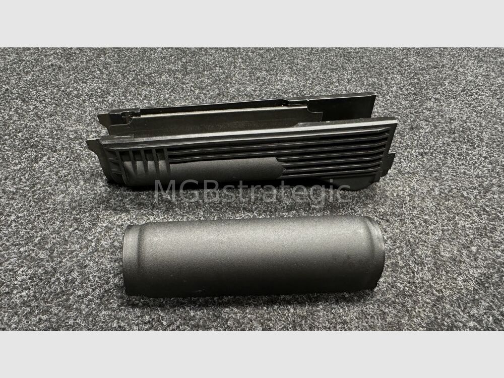 AK74M AK100 Series Polymer Handguard with Heat Shield Insert Compatible with Saiga Cugir WBP KUSA AKM AK74 MKK MK, image 1 of 5