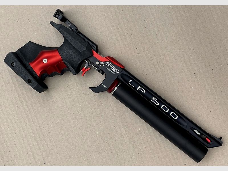 WALTHER LP500-E "DISEÑO ESPECIAL ROJO" - "FABRICACIÓN MAESTRA" - "DISPARO ELECTRÓNICO"