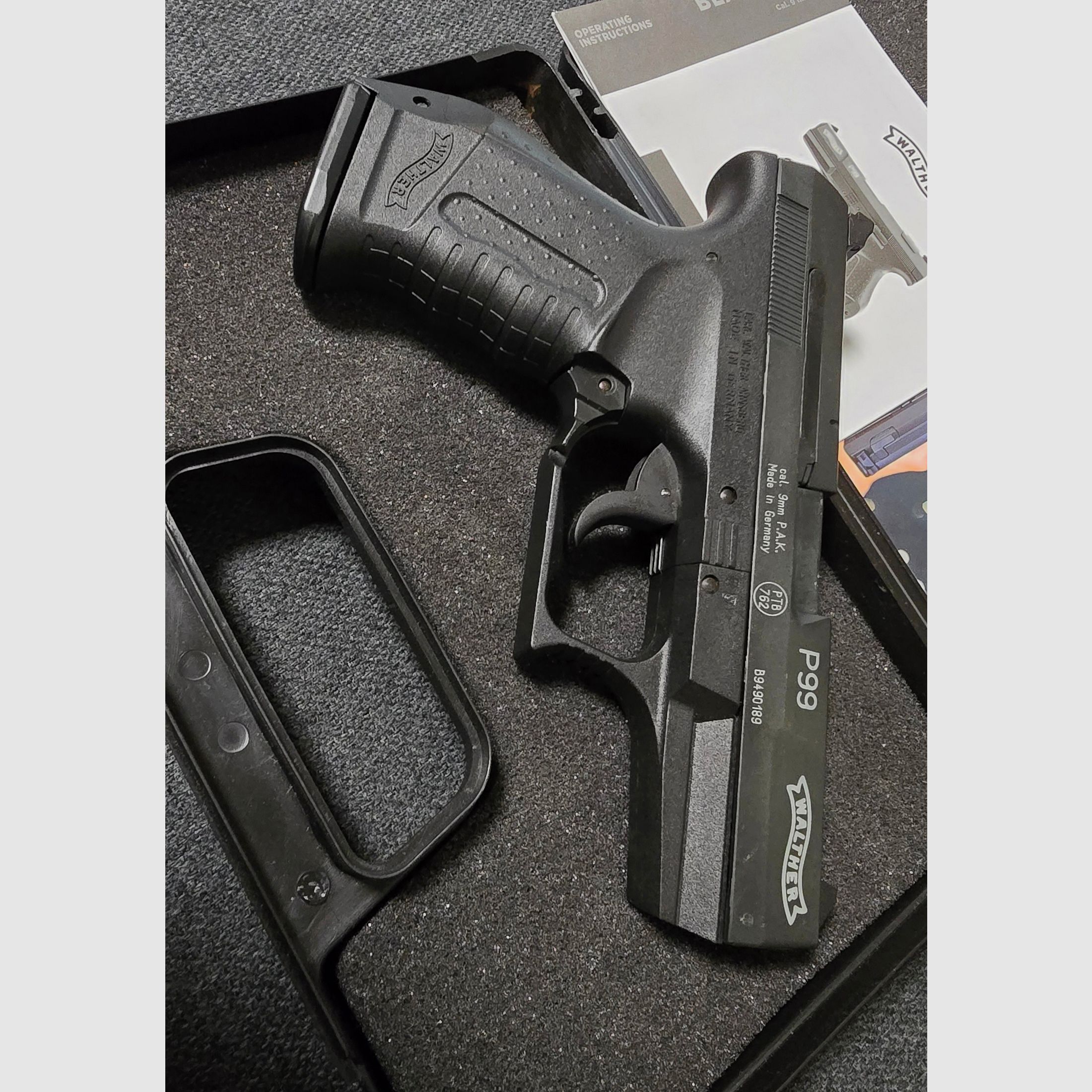 Walther P99 blank firing 9mm PAK