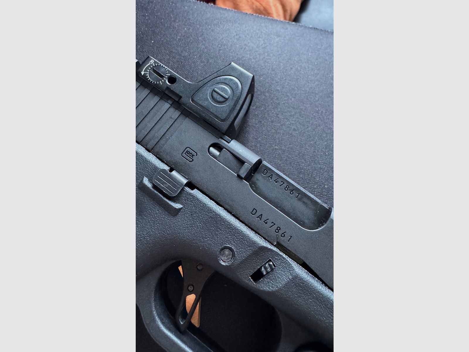 Originele GHK Glock 17 Gen 5 Aluminium Sluiter & Loop incl. Terugslagveer & Trigger Locator