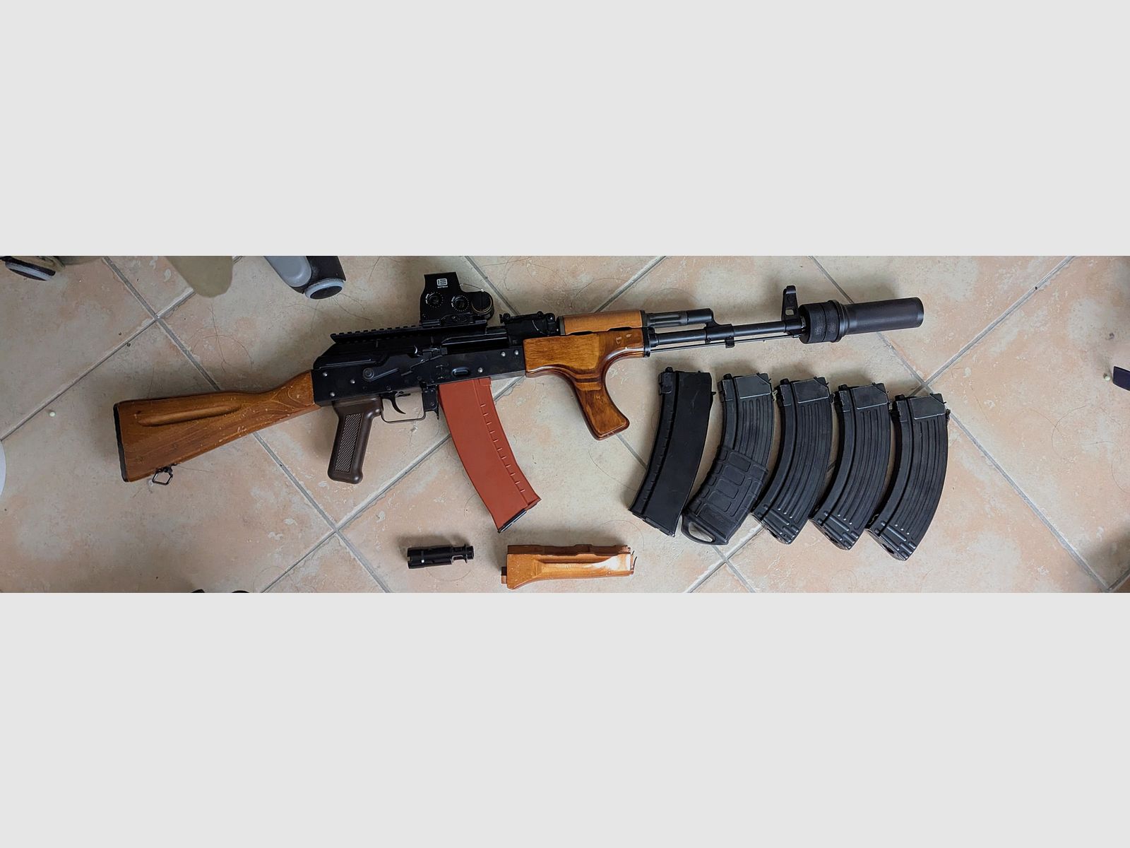 Airsoft madera real acero AK 74 GBBR