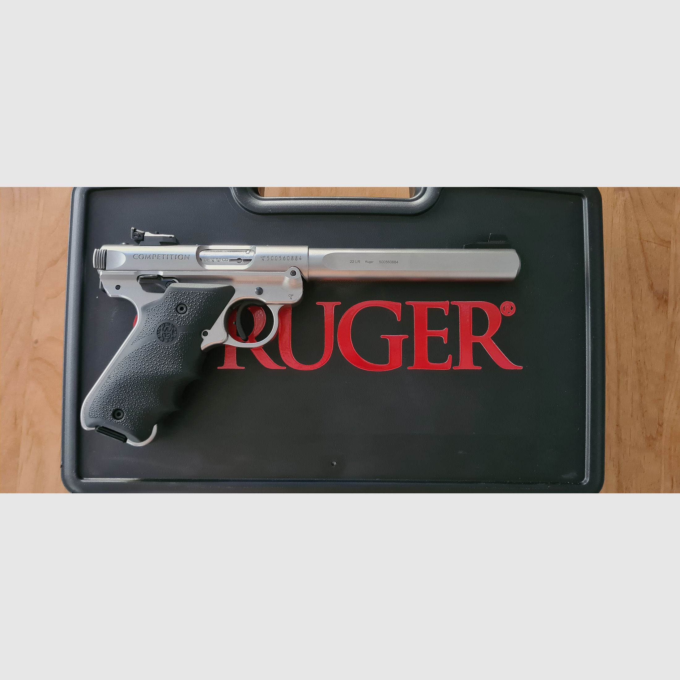 RUGER Mark IV Competition 6,88" con grilletto a corsa completa