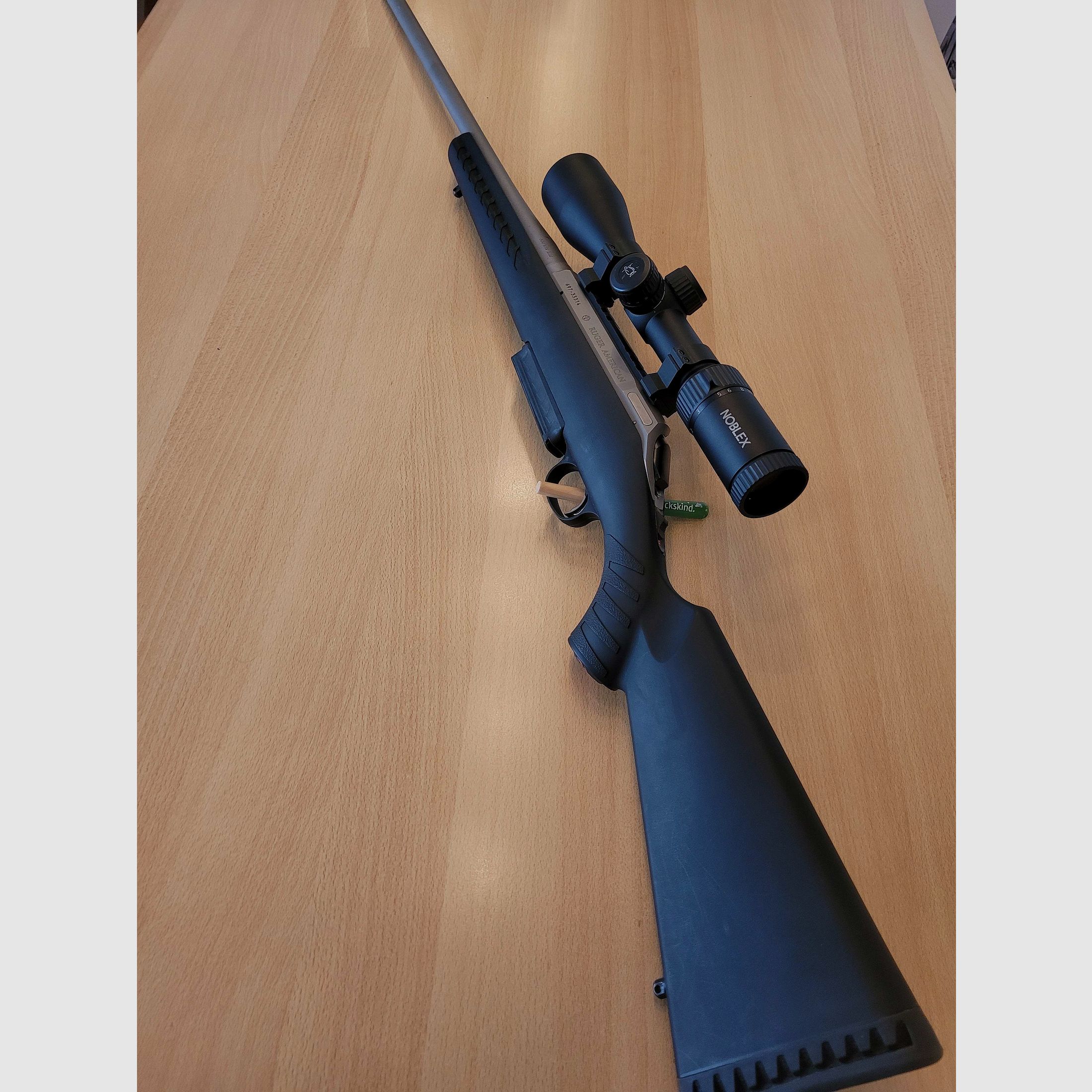 Fucile Magnum Ruger American .300 WinMag, il poco esigente con un po' di potenza, caccia in battuta, lunghe distanze
