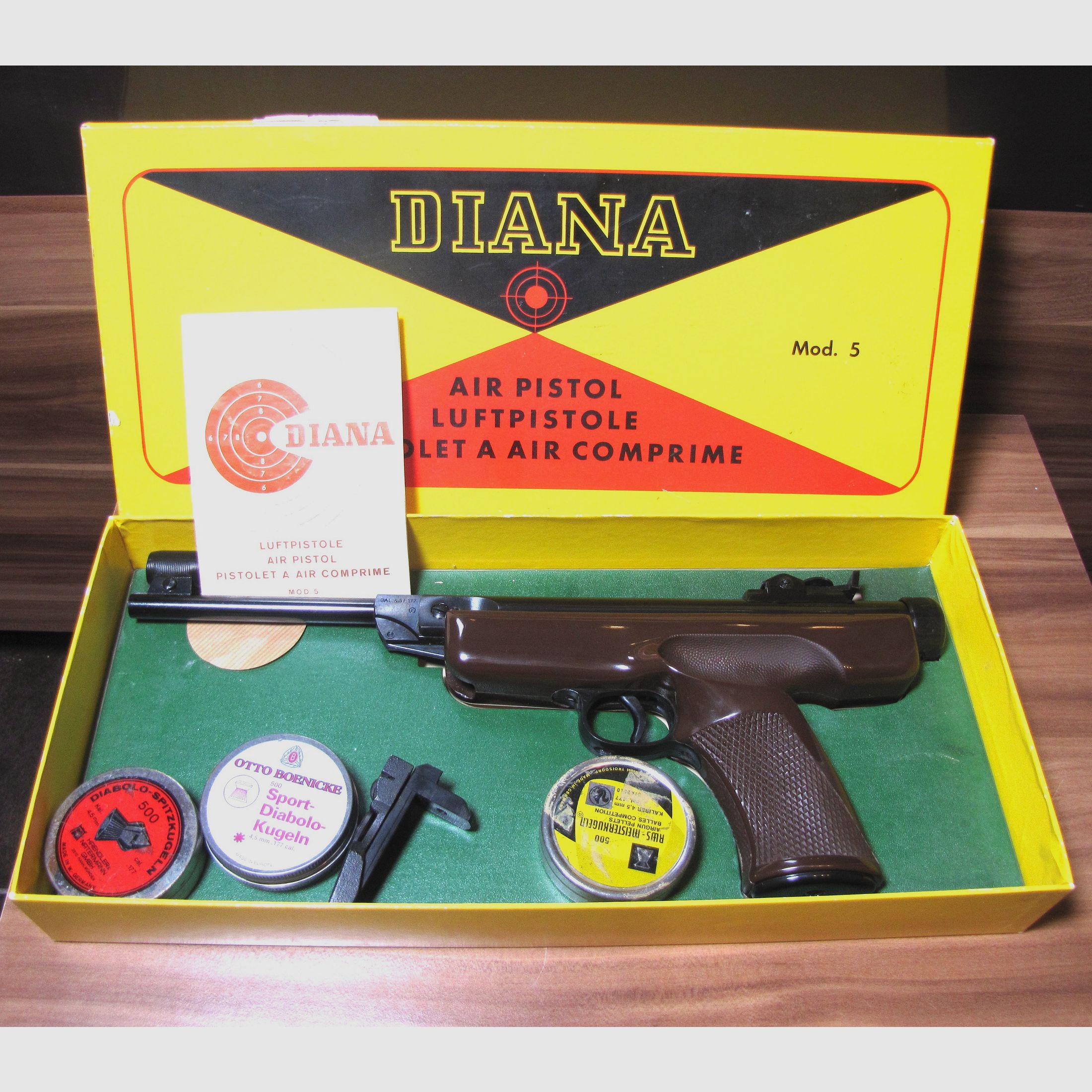 Air pistol Diana 5