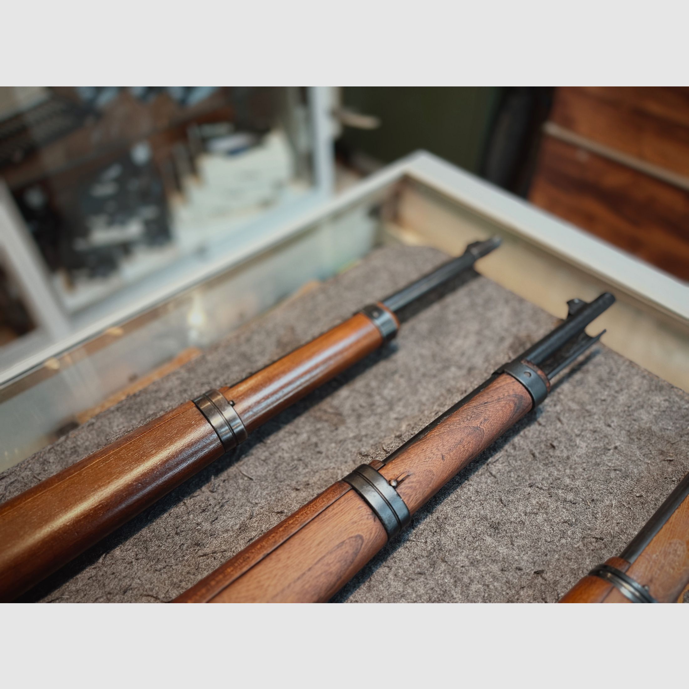 Conjunto de armas históricas – Suhl W625C (.22 l.r.) y 2× Haenel Sportmodell 33 Patente Schmeisser