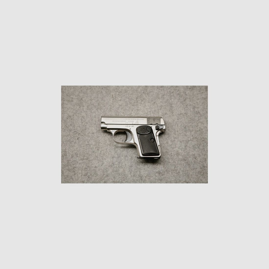 Westentaschen-Pistole FN Browning Modell 1906, Kaliber 6,35 mm Browning