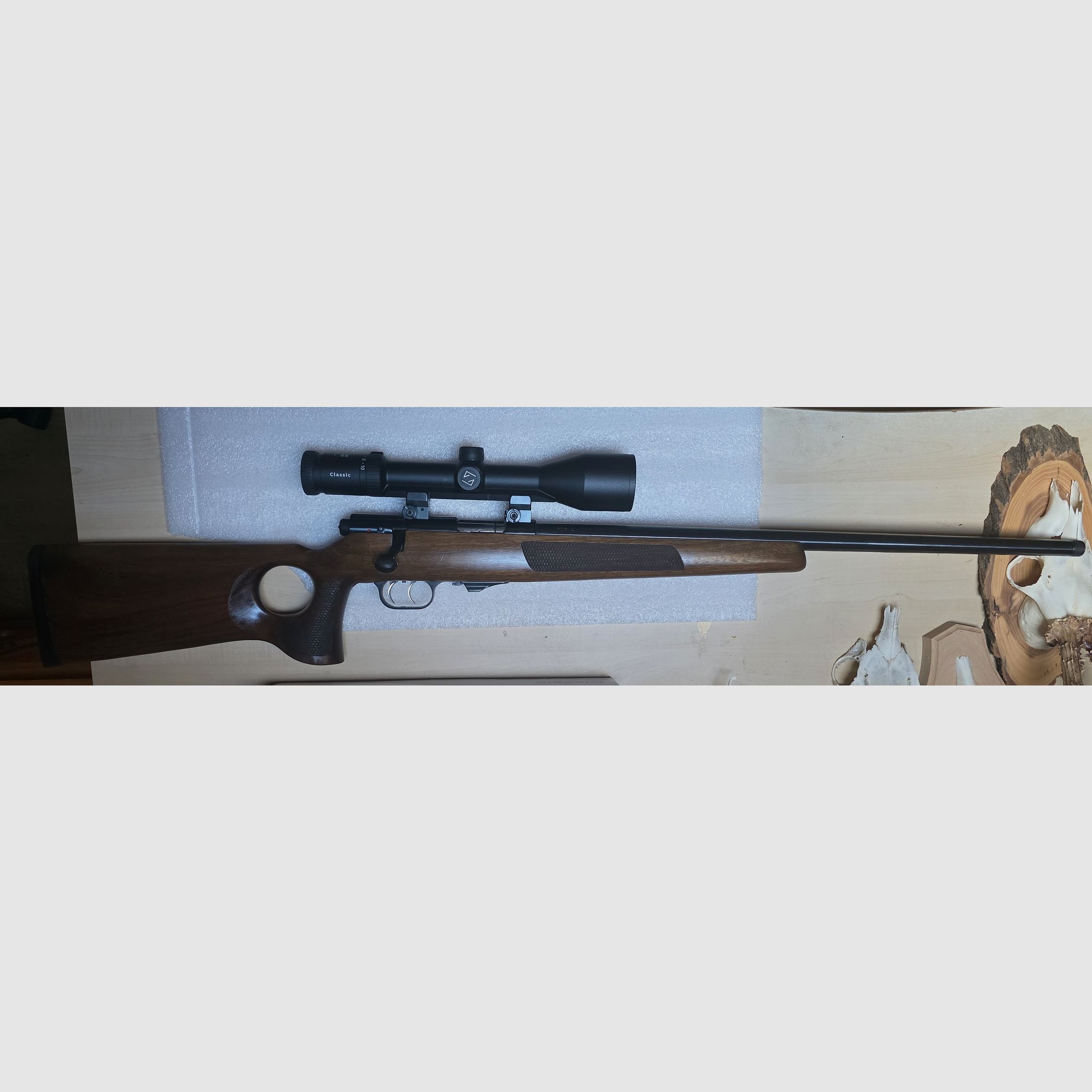 Weihrauch HW 66 TH (.17 HMR) with Zeiss Classic Diavari M 2.5–10x50 T*