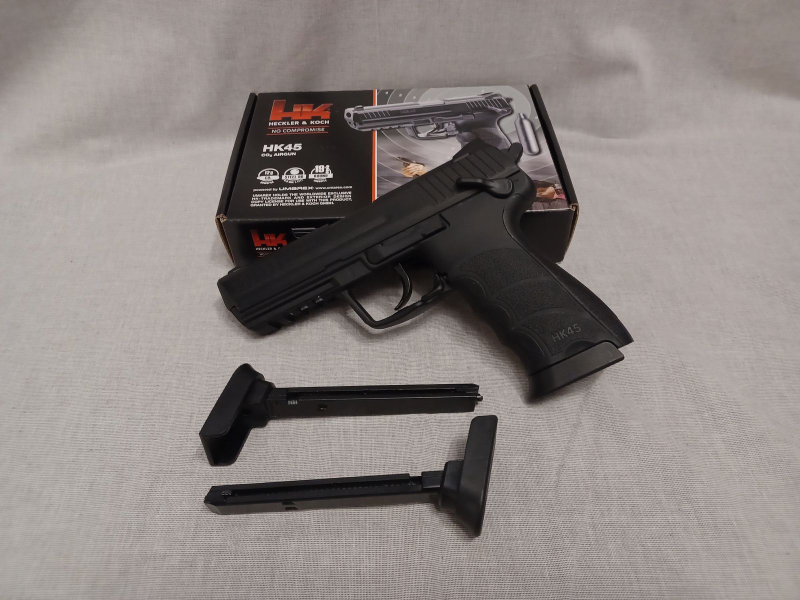 Heckler & Koch HK45 / 4,5 mm BB / CO2 / Pistole / OVP (36)