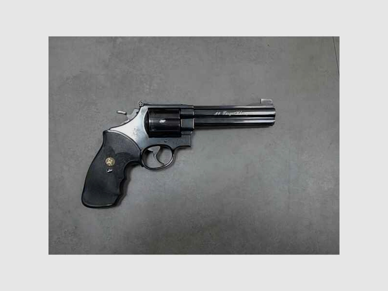 Revolver Smith&Wesson 29-6 TC Kal.44RemMag. gebraucht