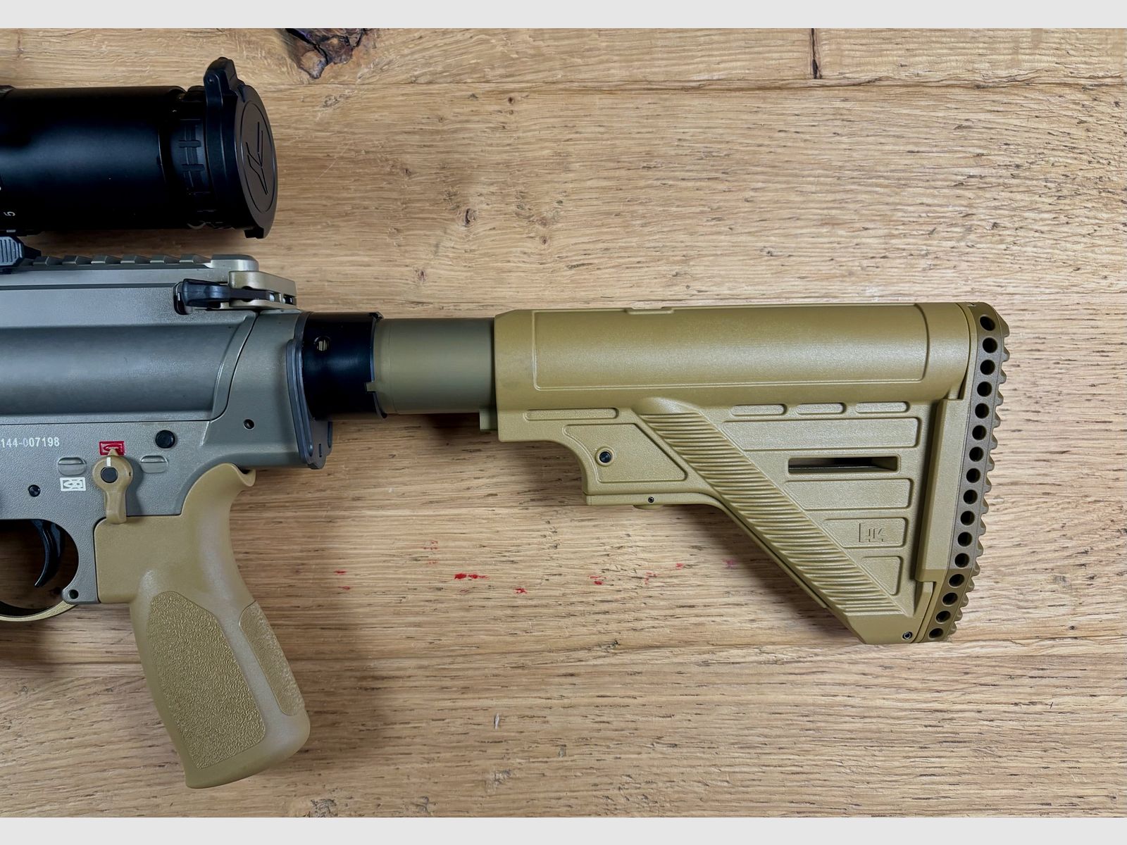 Heckler & Koch HK MR 308 A3 - Sandfarben - inkl. ZF Falke 4-16x44 TAC Karbon Zweibein