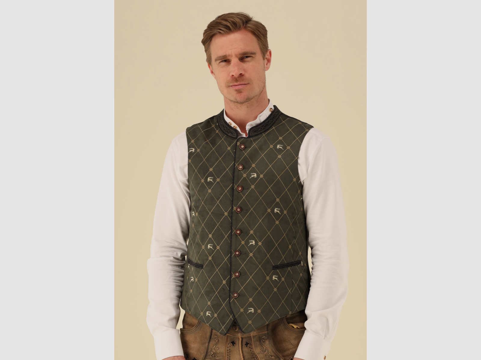 OS TRACHTEN Men's Vest Stand-Up Collar with Embroidery, 2 Pocket Flaps Olive