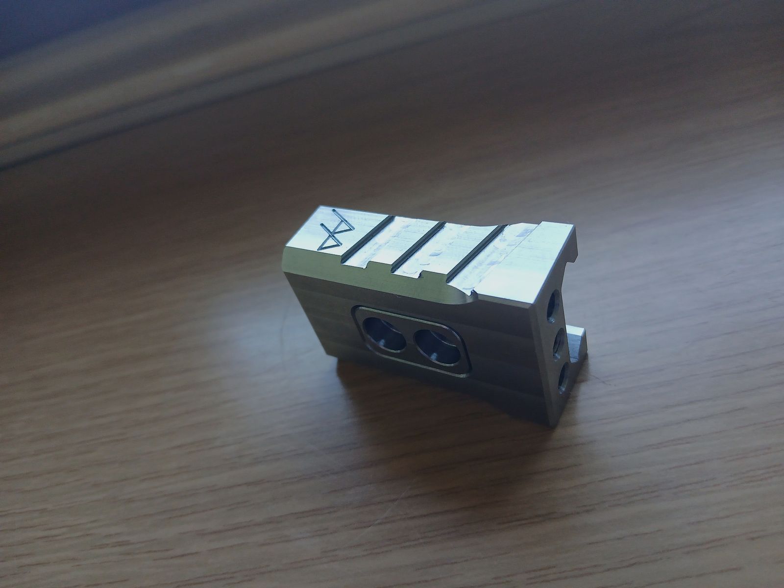 Weight for short firearms. Custom.