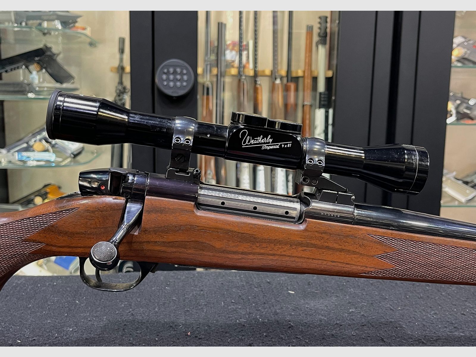 Weatherby Mark V, immagine 12 di 17