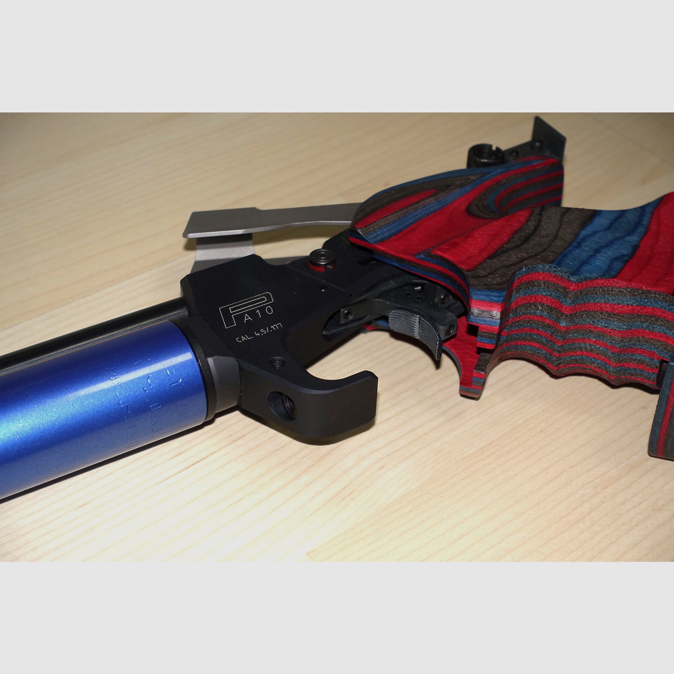 Tesro Pressluft Matchpistole PA10 / Top Zustand mit Zubehör