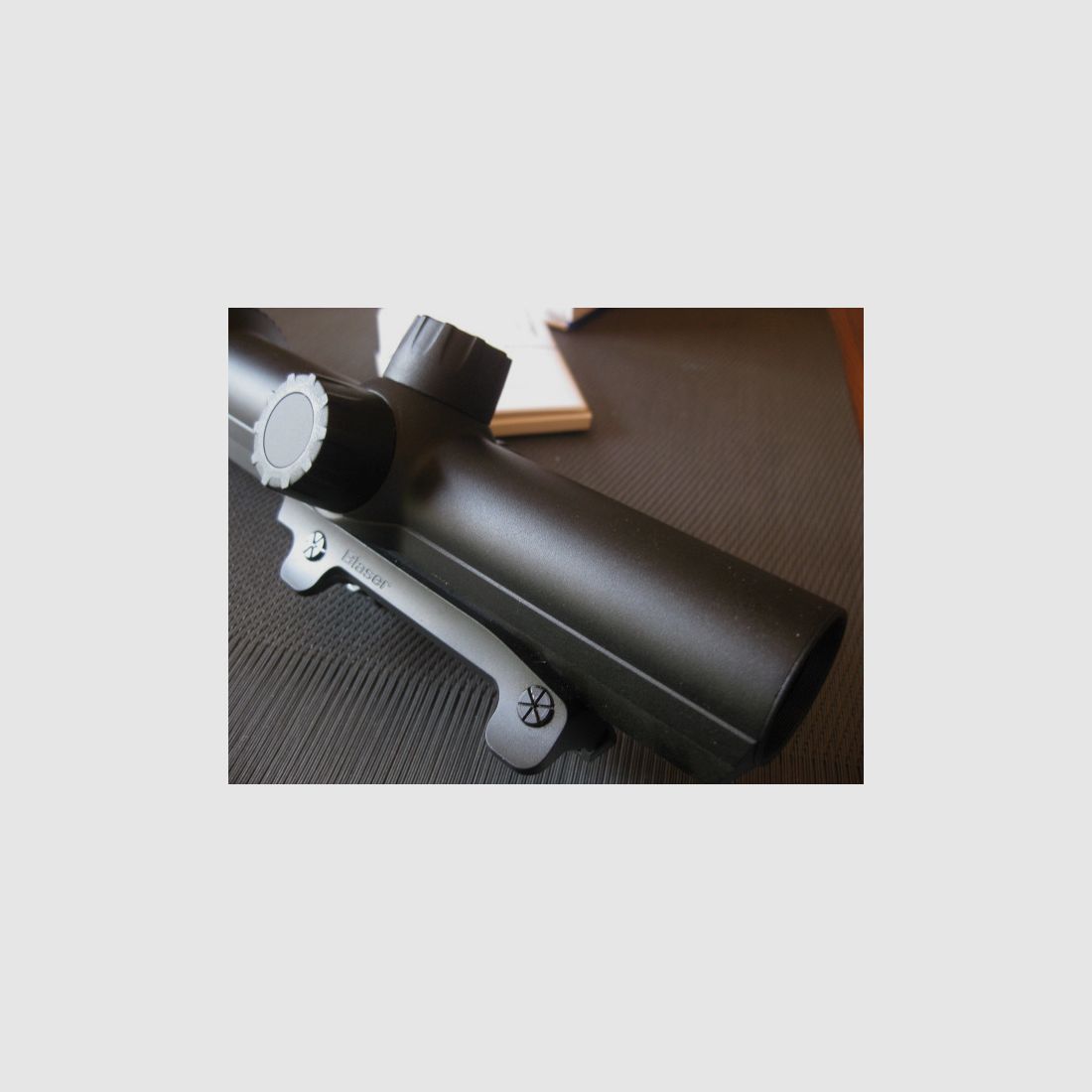 TOP ZEISS V6 1,1 - 6 x 24 M mit Absehen-60 und Original Blaser-Sattelmontage ! KEIN V8-Swarovski -Z6i-Z8i-LEICA-SAUER-MAUSER 