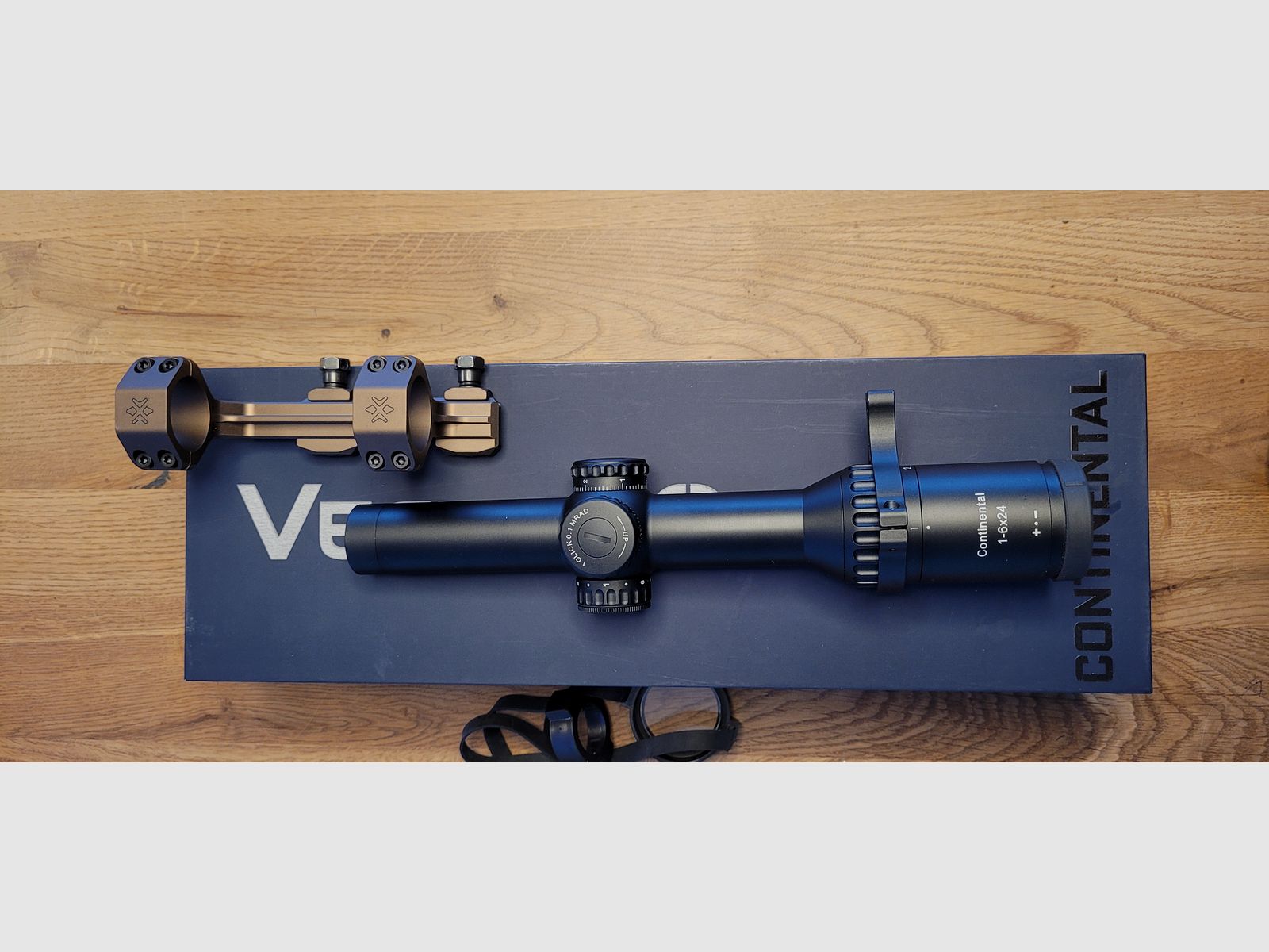 Vector Optics Continental X6 1-6x24 SCOC-23T