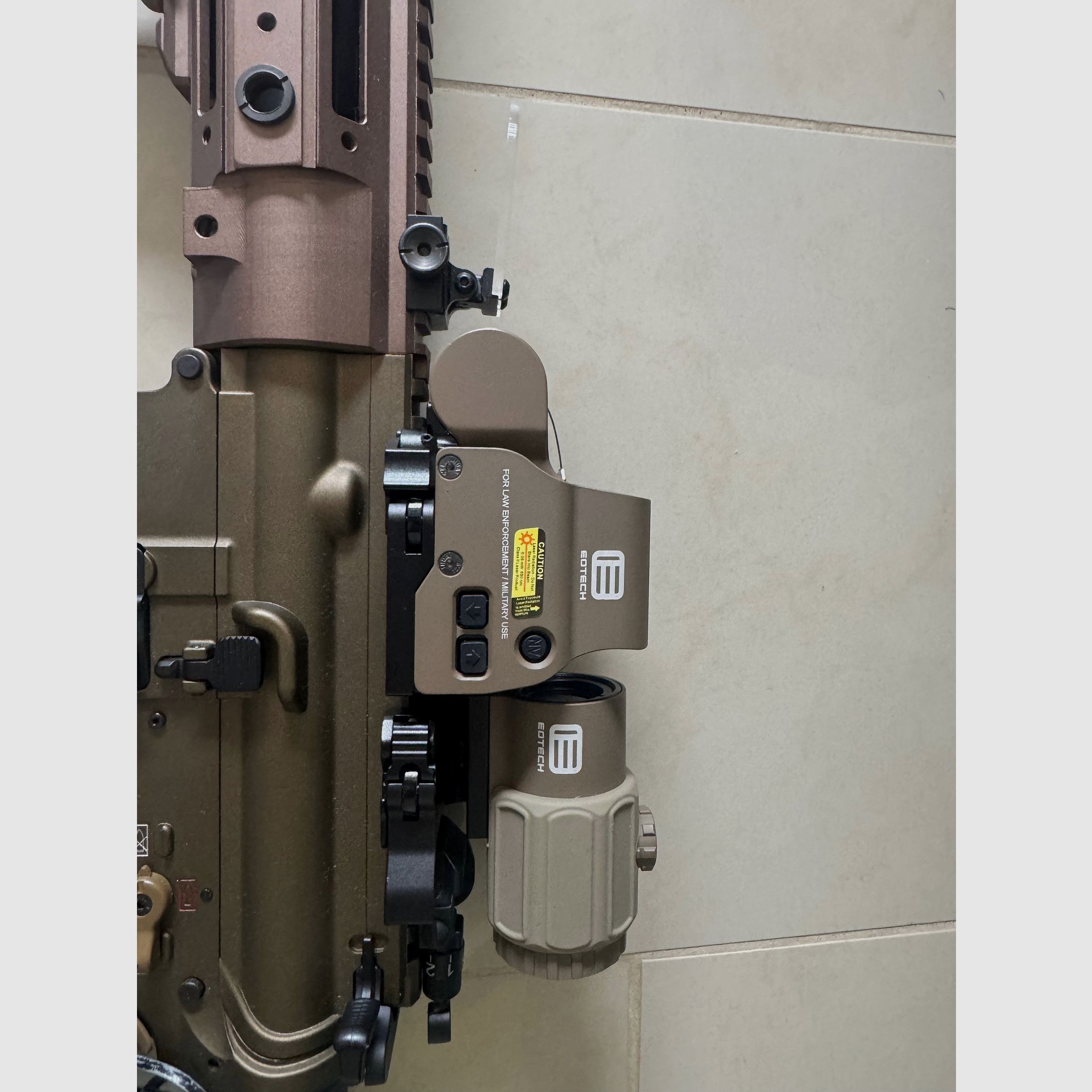 Airsoft Komplettset NEUWERTIG mit Begadi SMR16 und VFC Glock 17 