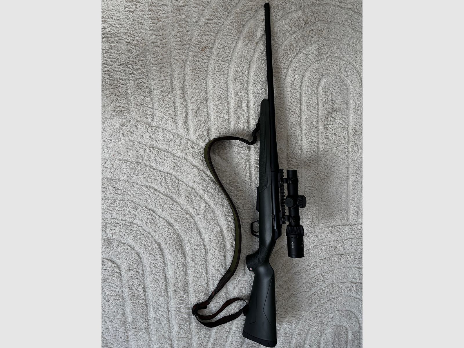 Winchester Repetierbüchse XPR Stealth.308 mit Meopta Zielfernrohr Optika6 1–6x24 RD SFP
