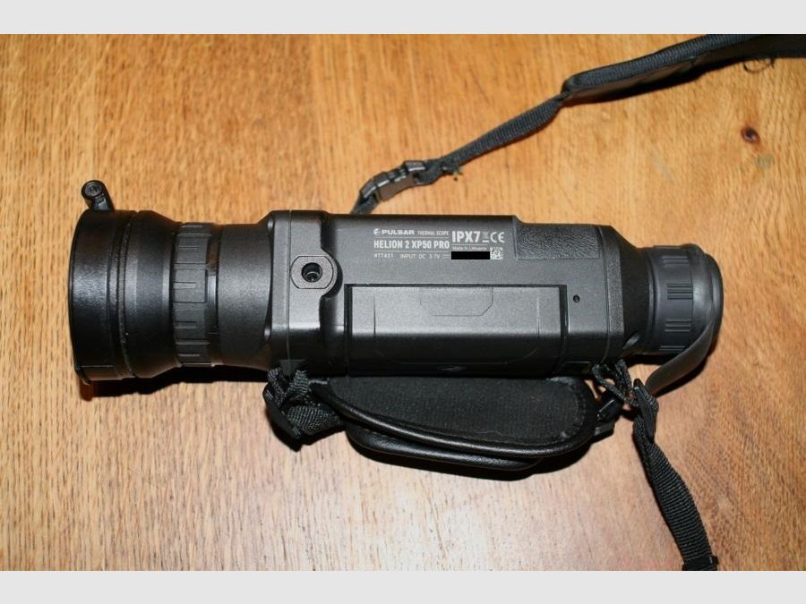 Pulsar Helion 2 XP50 PRO Wärmebildkamera Wärmebildgerät + 2ter Akku gratis + XSPECTER-Kamera-Adapter - versandkostenfrei