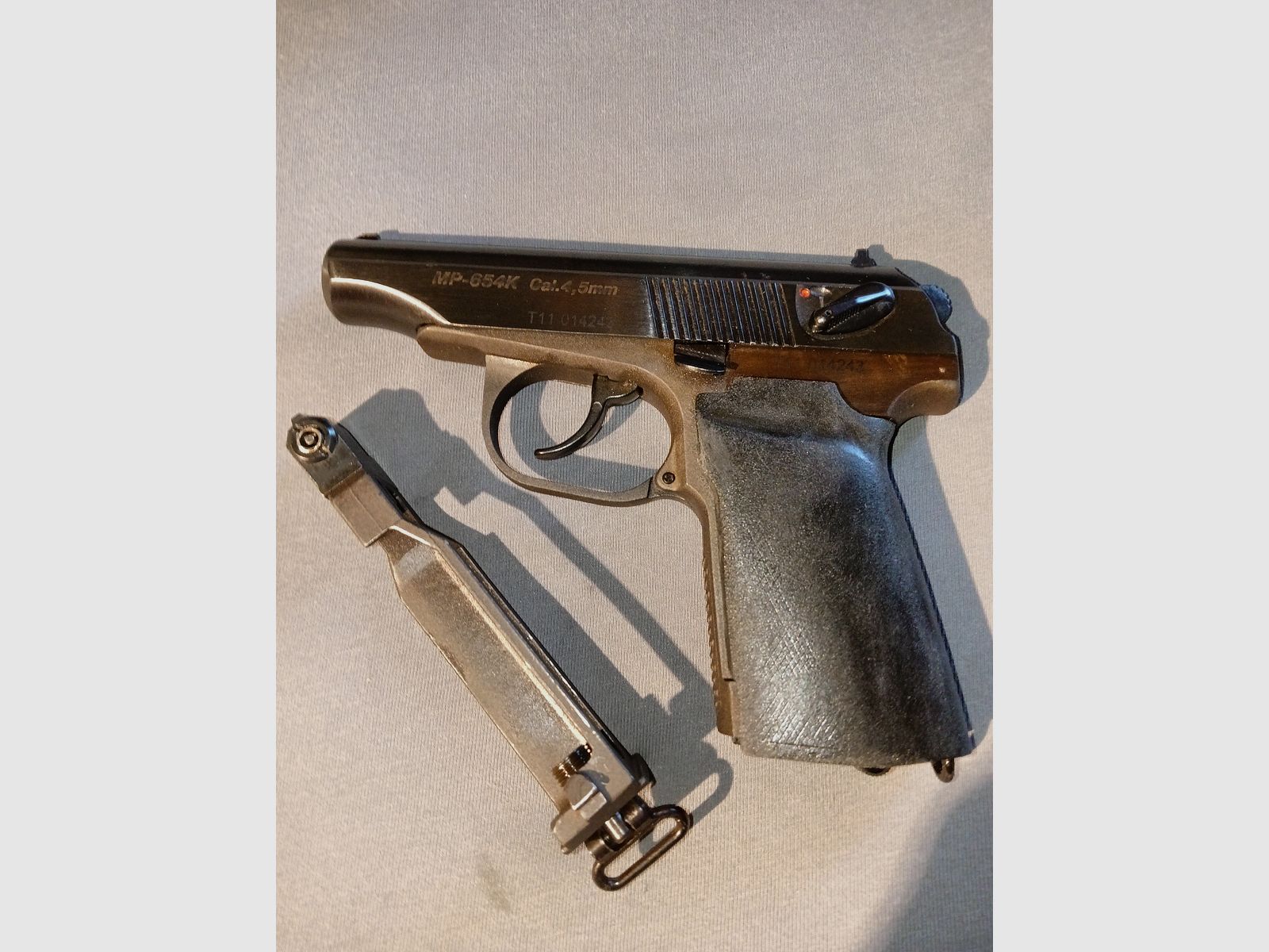 Baikal MP 654 K Makarov, T11, CO2 4,5 mm BB, funziona perfettamente in buone condizioni TOP