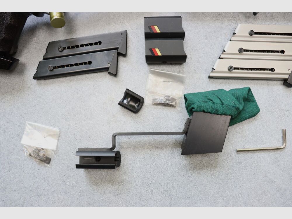 Erma with interchangeable system "Germania" ESP 85 A