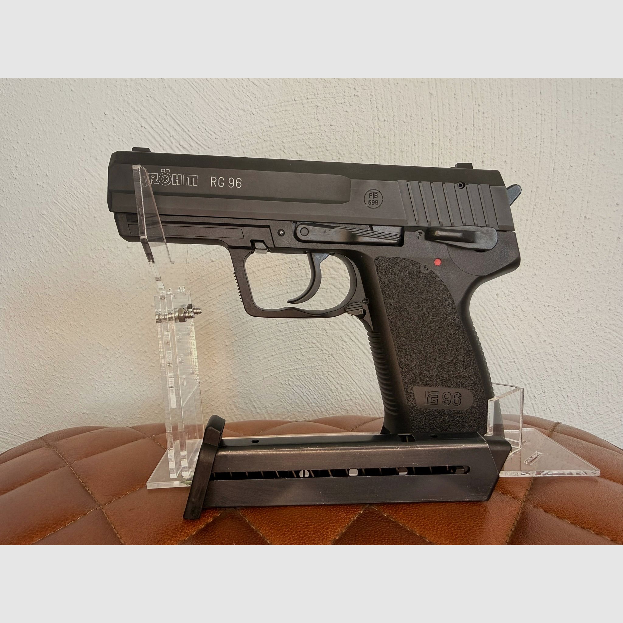 Röhm RG 96 blank firing pistol blued