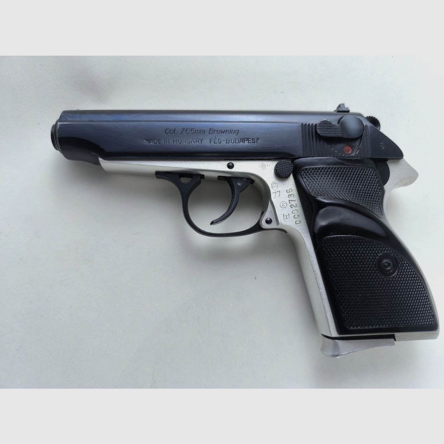 Pistolet FEG PA63 kal. 7,65Br, zdjęcie 2 z 3
