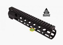 UTG GUARDIAMANO M-LOK Free Float per AR15