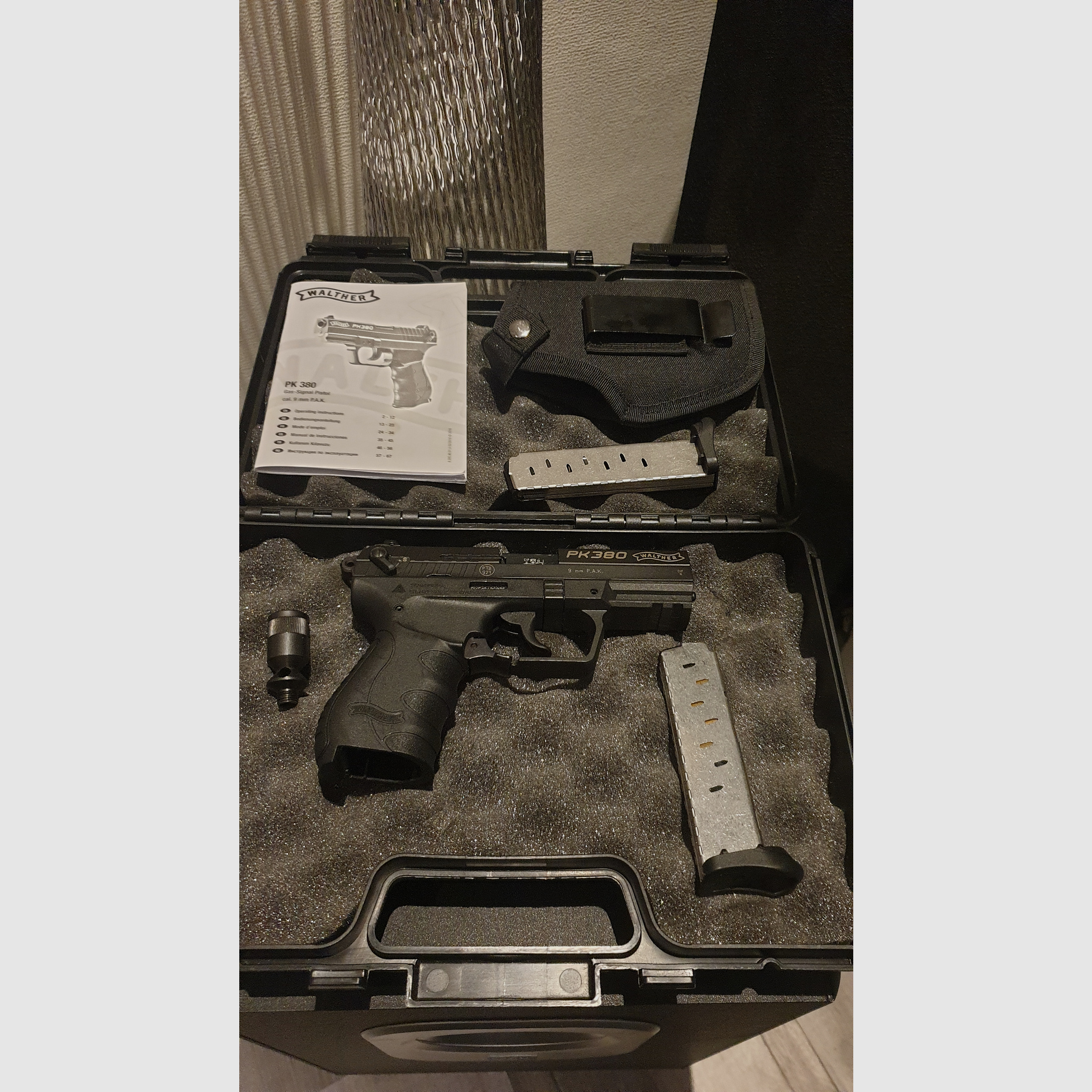 Walther PK 380  9mm P.A.K