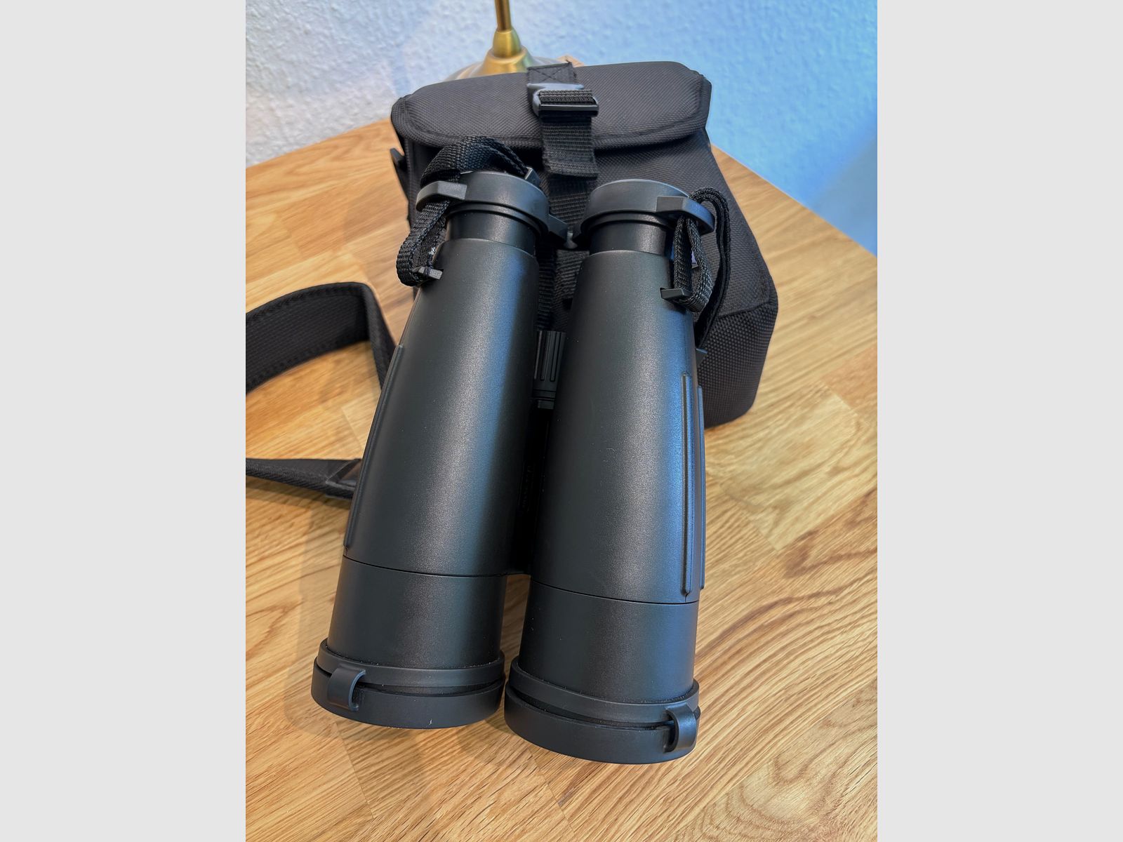 Binocolo Zeiss Victory 10x56 T* FL