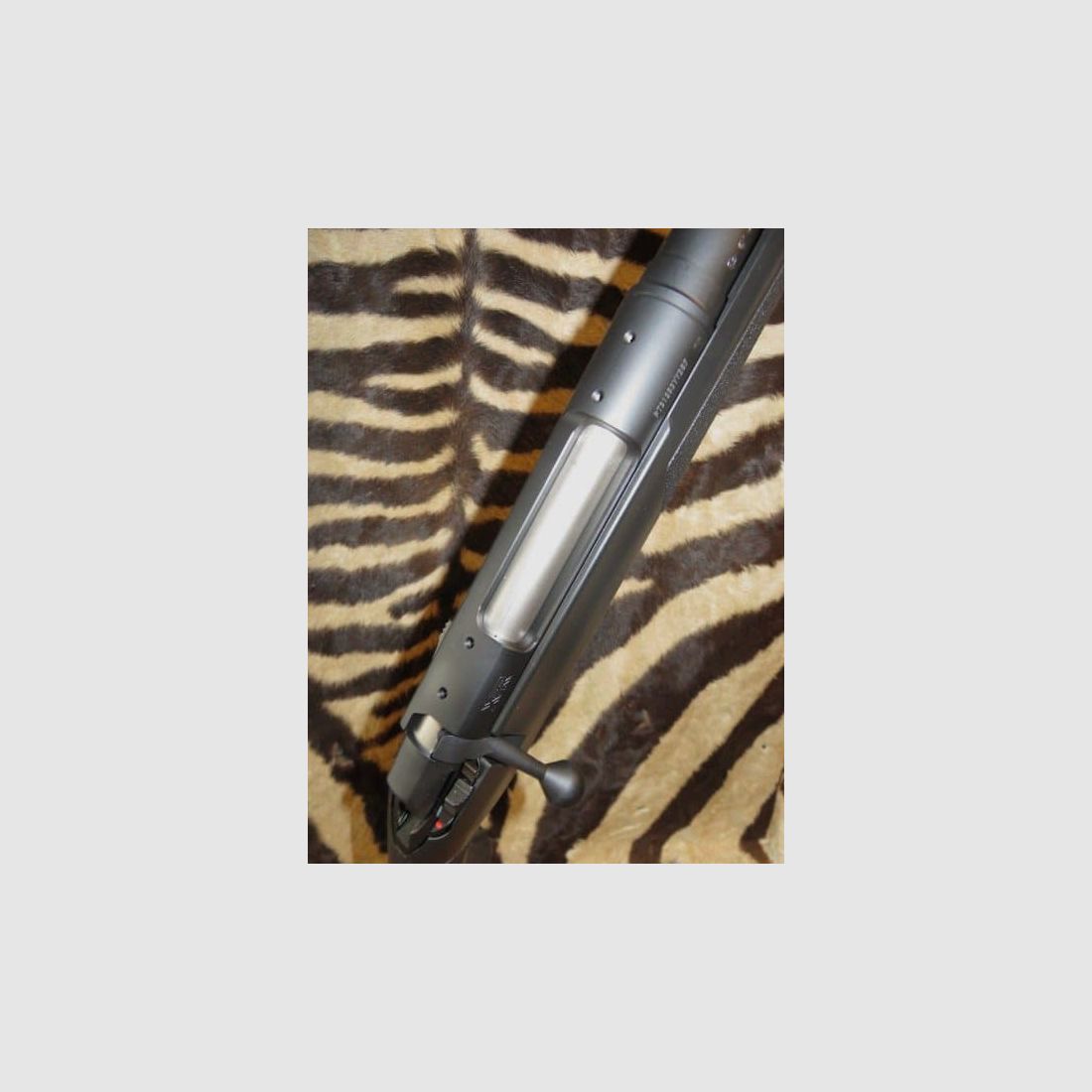 Repetierbüchse WINCHESTER XPR Kal.300wm Lauf 61 cm gewinde, Bild 5 von 8
