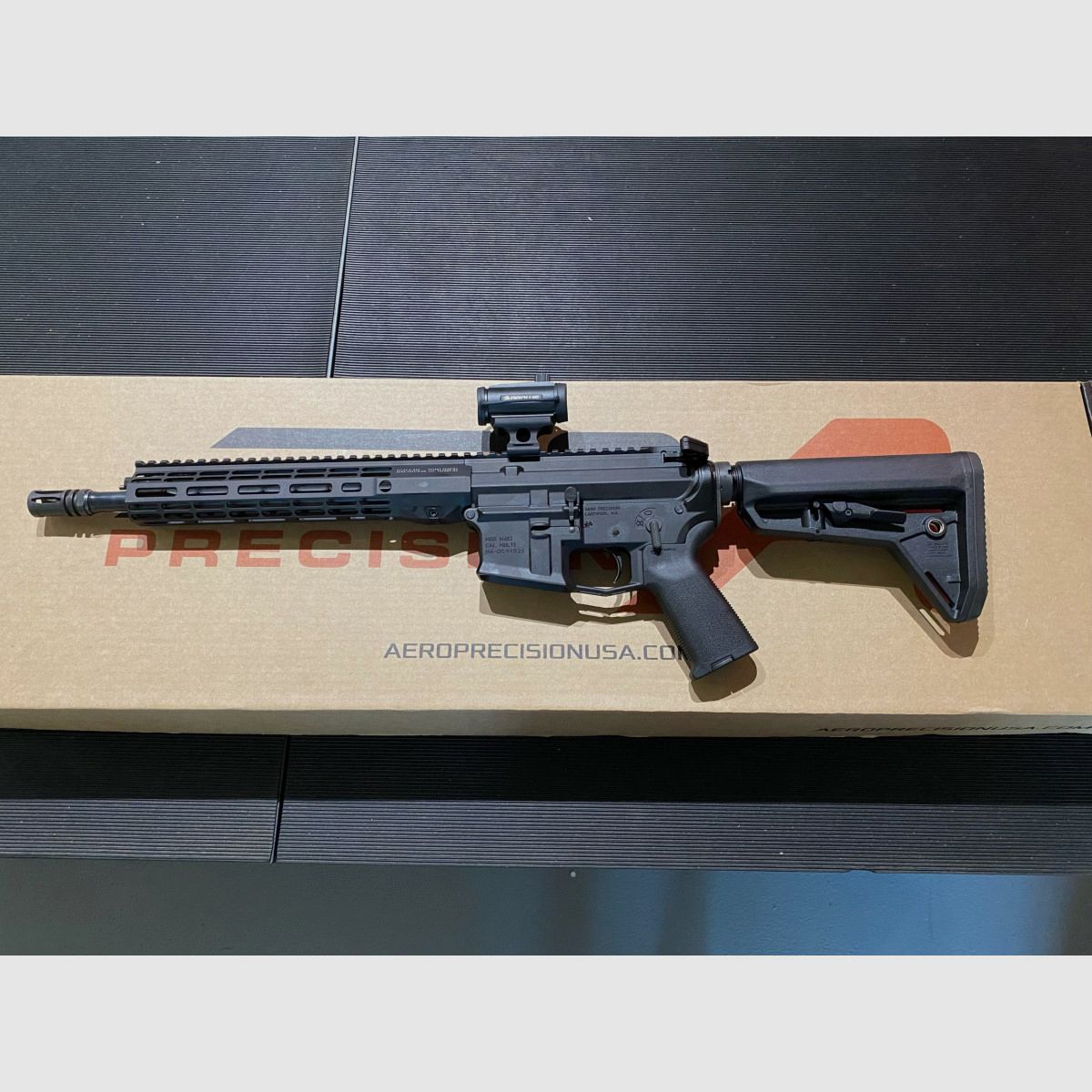 Aero Precision M4E1 Tactical PRO Atlas R-one BLK 12,5'', image 1 sur 2