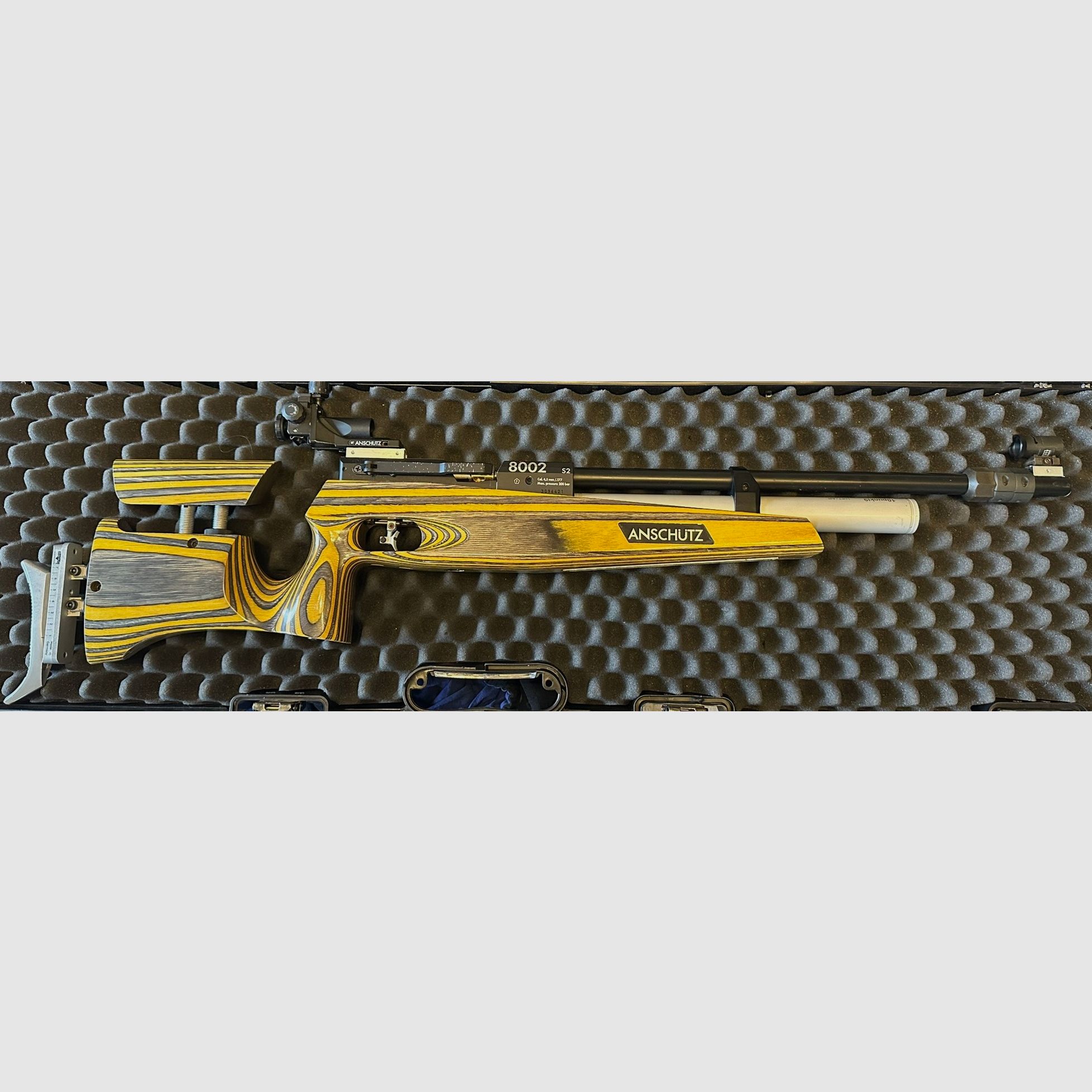Anschütz 8002 Jugend Match Luftgewehr m. Kartusche bis 3/2027