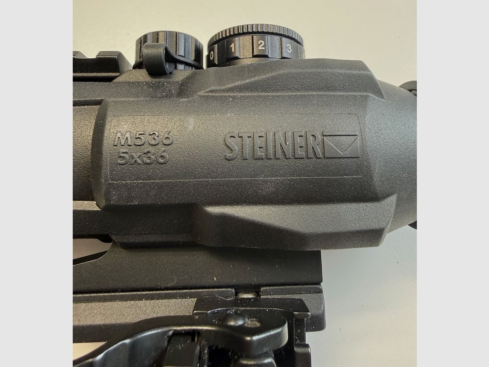 Steiner Militärschussvisier M536 Leuchtpunktzielgerät 5 x 36 + Niggeloh Schutzhülle - NEUWERTIG