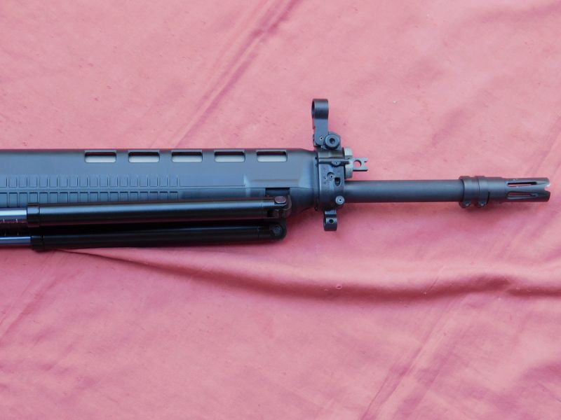 SIG 550 Sport Kal. 223 Rem. verst. Zweibein, Diopter und Mündungsfeuerdämpfer, neuw.