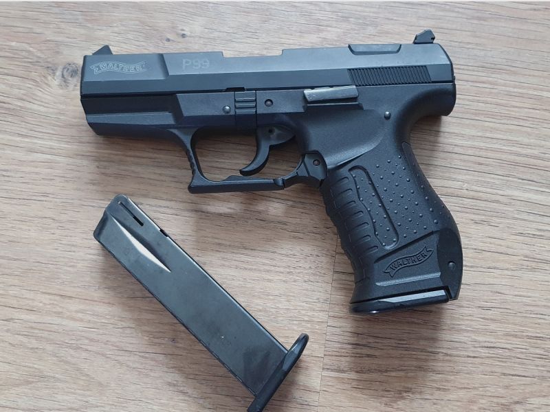 Walther P99 PTB 637 9mm P.A.K.