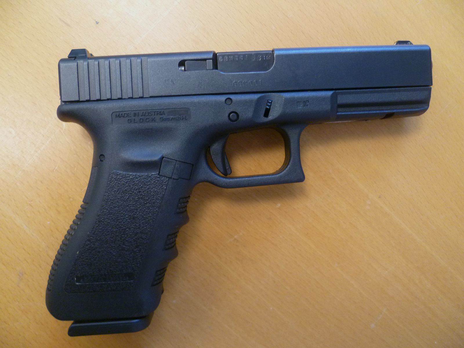 Pistole Glock 17 9mm Luger